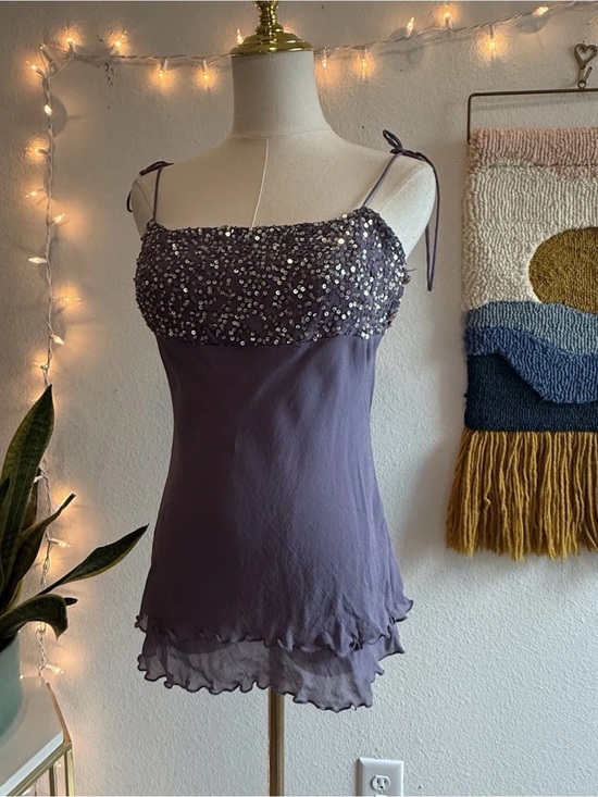To the Max Tops - To The Max Sequin Lace Camisole Top
4 Lilac Fairy Sexy Barbie Y2k Glam Rock